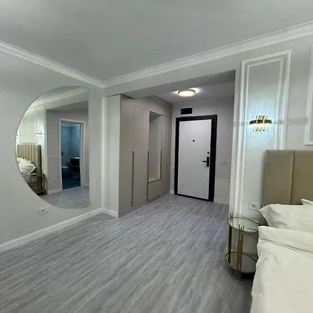 View White Titanic 아파트 Năvodari